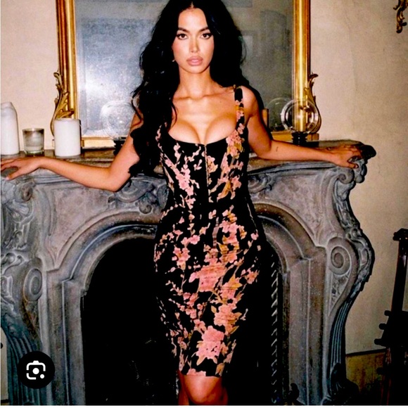 House of CB Dresses & Skirts - House of CB Lexi dress size small.